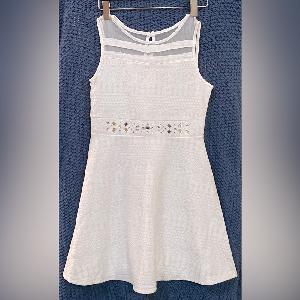 Place White Mesh Overlay Dress